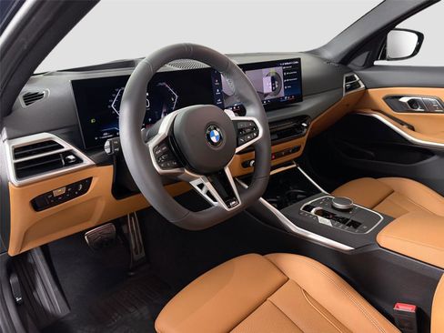 Used 2026 BMW 330i Sedan w/ M Sport Package RWD image 10