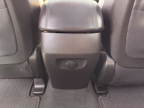 Used 2015 Hyundai Santa Fe Sport w/ Option Group 04 image 19