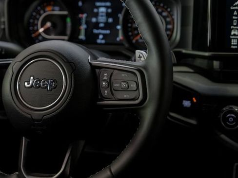 Used 2024 Jeep Wrangler Unlimited Rubicon 392 image 64