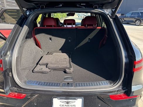 New 2026 Genesis GV70 3.5T Sport Advanced image 13