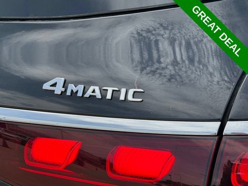 Used 2025 Mercedes-Benz GLS 450 4MATIC image 10