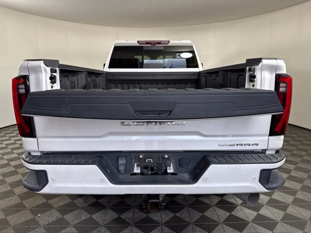 Used 2025 GMC Sierra 3500 Denali Ultimate AWD/4WD image 22