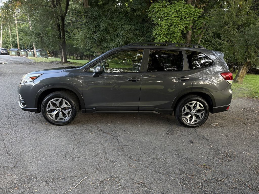Certified 2023 Subaru Forester Premium AWD/4WD image 5