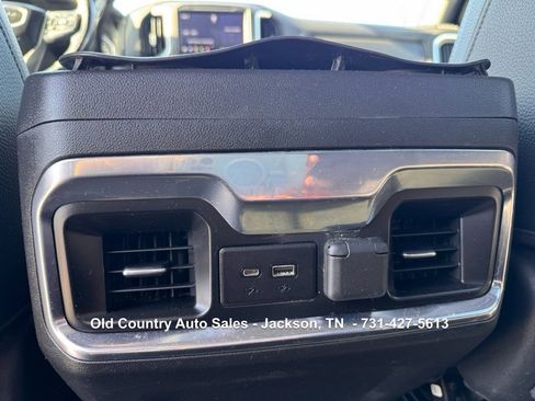 Used 2022 GMC Sierra 2500 Denali w/ Denali Ultimate Package AWD/4WD image 14