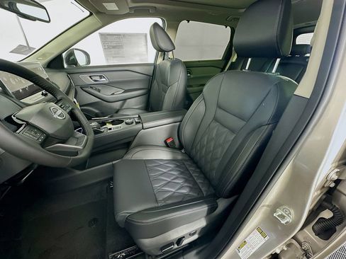 New 2026 Nissan Rogue Platinum w/ Platinum Premium Package image 29