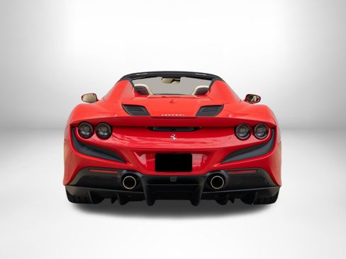 Used 2023 Ferrari F8 Tributo RWD image 9