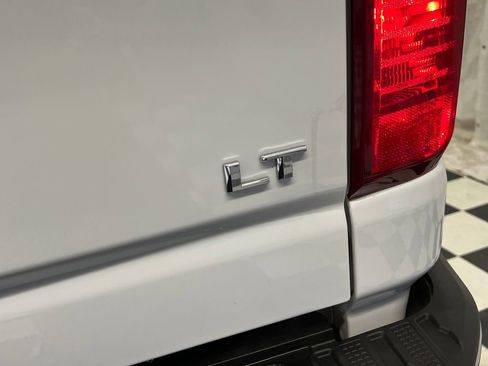 Used 2024 Chevrolet Silverado 2500 LT image 19