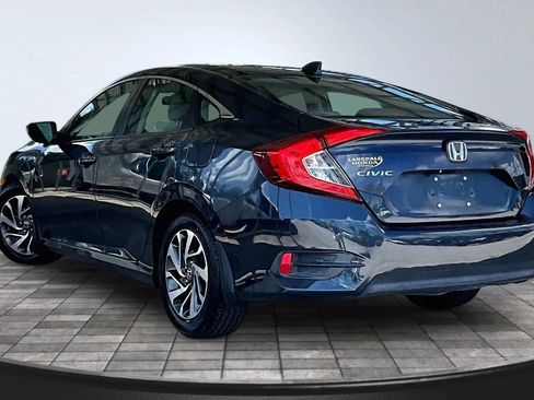 Used 2017 Honda Civic EX image 4