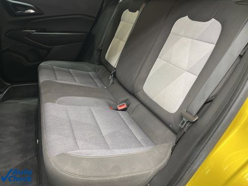 Used 2024 Chevrolet Trax RS w/ Driver Confidence Package image 21