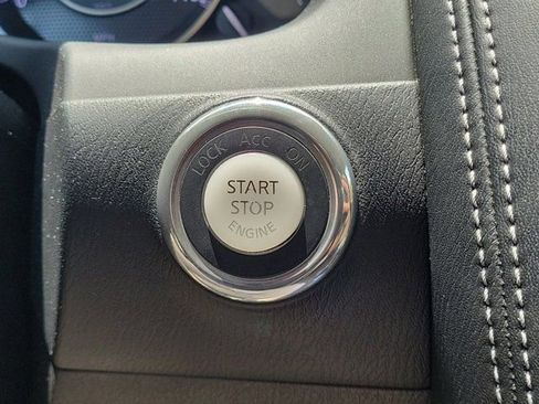 Used 2017 Nissan Armada Platinum w/ Captain Seat Package RWD image 27
