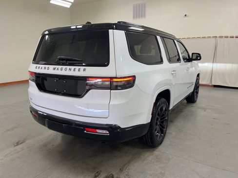 New 2024 Jeep Grand Wagoneer Series II w/ Quick Order Packagew 28T image 8