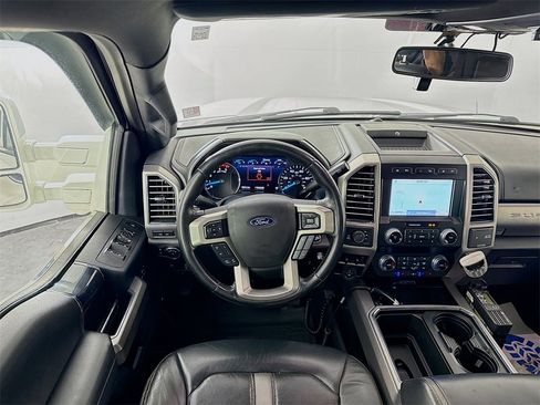 Used 2020 Ford F350 Platinum w/ FX4 Off-Road Package image 24