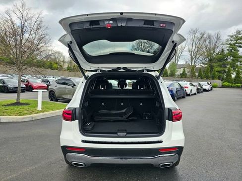 New 2026 Mercedes-Benz GLB 250 4MATIC image 9