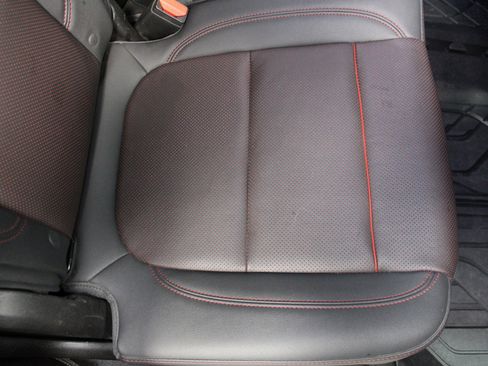 Used 2022 Chevrolet Blazer RS image 28