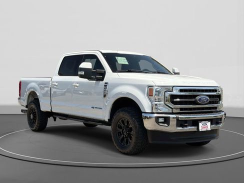 Certified 2020 Ford F250 Lariat w/ Lariat Value Package AWD/4WD image 4