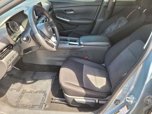 Used 2024 Nissan Sentra SR FWD image 3