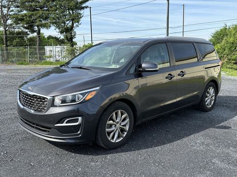 Used 2020 Kia Sedona EX FWD image 4