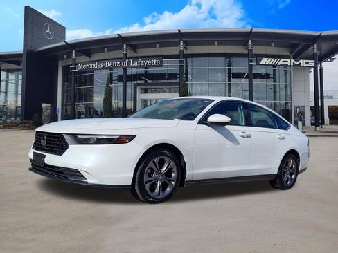 Used 2023 Honda Accord EX image 1