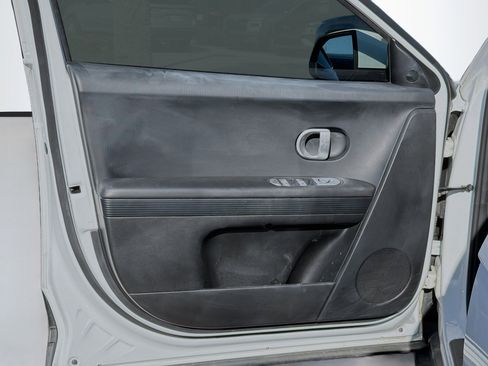 Used 2022 Hyundai Ioniq 5 SE image 20