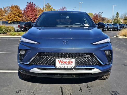 New 2026 Buick Envista Sport Touring image 3