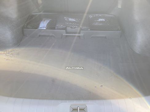 New 2025 Nissan Altima 2.5 SR w/ SR Premium Package image 22