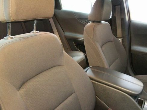 Used 2021 Chevrolet Malibu LT FWD image 10