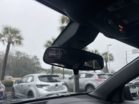 Used 2023 Chevrolet Equinox RS image 27