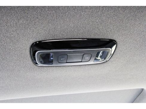 Used 2023 Hyundai Palisade Limited AWD/4WD image 16