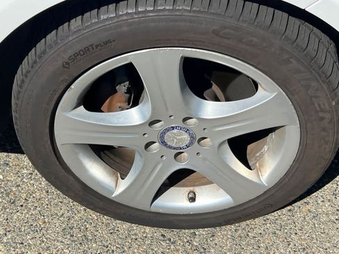 Used 2014 Mercedes-Benz E 350 Sedan image 12