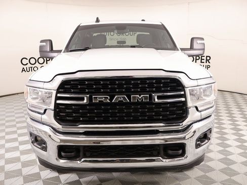 Used 2024 RAM 2500 Big Horn w/ Off Road Package image 8