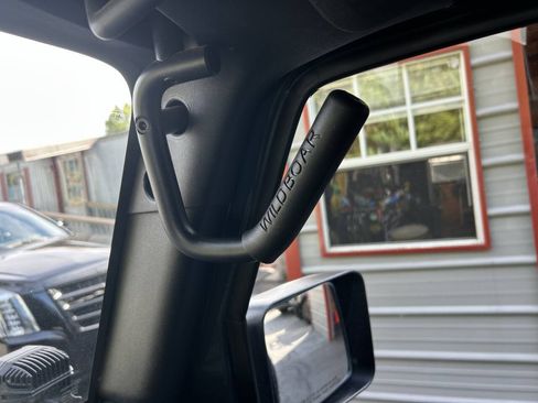 Used 2017 Jeep Wrangler Unlimited Sport w/ Quick Order Package 24S AWD/4WD image 24