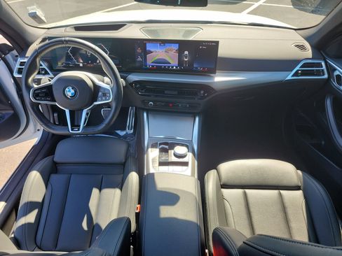 Used 2025 BMW 430i Convertible image 10