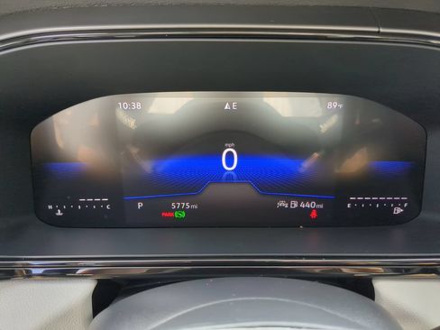 Certified 2025 Volkswagen Taos S FWD image 28