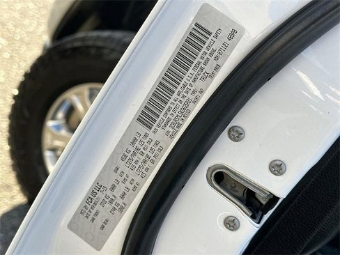 Used 2019 RAM 2500 Big Horn image 33