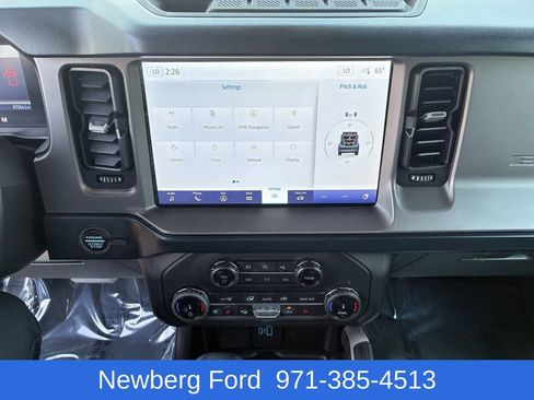 Used 2022 Ford Bronco Outer Banks w/ Sasquatch Package AWD/4WD image 21