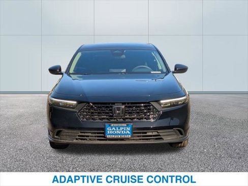 Used 2025 Honda Accord LX image 3