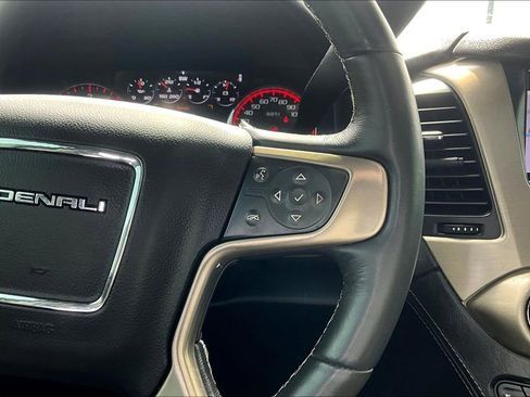 Used 2016 GMC Yukon Denali w/ Open Road Package AWD/4WD image 12