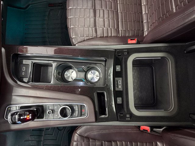 Used 2022 Cadillac Escalade ESV Premium Luxury Platinum AWD/4WD image 32