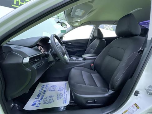 Used 2020 Nissan Altima 2.5 S FWD image 16