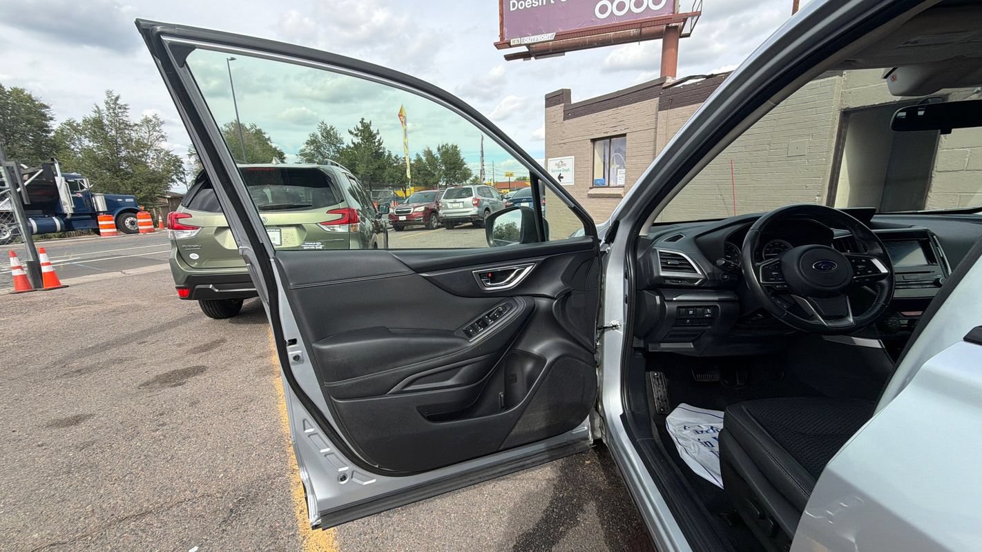 Used 2021 Subaru Forester Premium AWD/4WD image 10