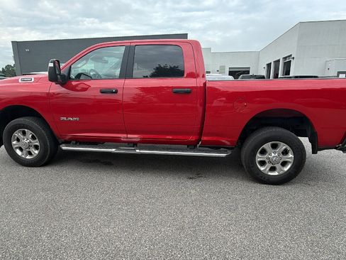 Used 2026 RAM 2500 Big Horn AWD/4WD image 11