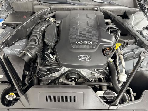 Used 2016 Hyundai Genesis 3.8 image 45
