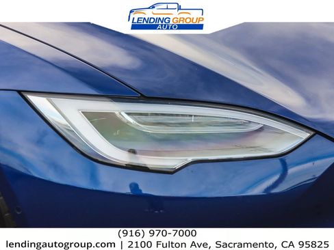 Used 2021 Tesla Model S Plaid image 7