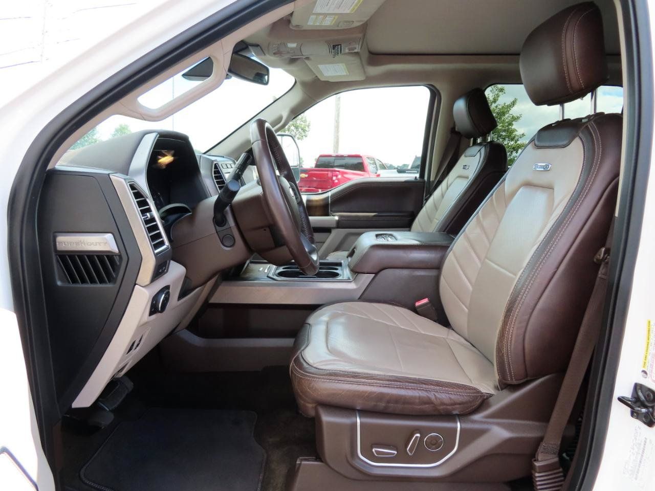 Used 2018 Ford F350 Limited AWD/4WD image 26