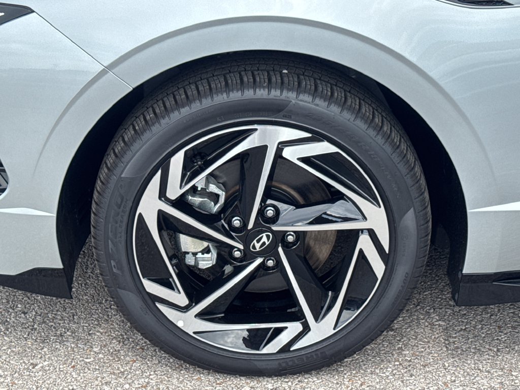 New 2026 Hyundai Sonata SEL FWD image 21