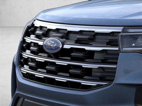 New 2026 Ford Explorer Active image 17