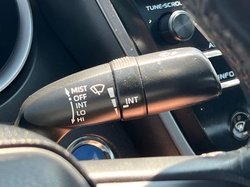 Used 2018 Toyota Camry XLE w/ Audio Package FWD image 20