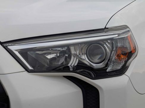 Used 2019 Toyota 4Runner TRD Pro AWD/4WD image 10
