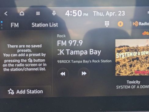 Used 2025 Hyundai Elantra Limited FWD image 13