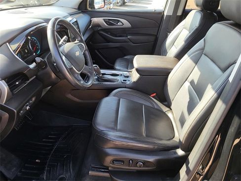 Used 2019 Chevrolet Traverse RS w/ LPO, Cargo Package image 21